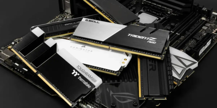 Scalper RAM: Harga RAM Tinggi di Internet Mengejutkan!