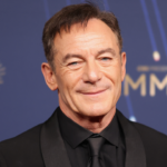 Jason Isaacs Resmi Gabung Serial Tomb Raider Amazon, Produksi Dimulai Januari!